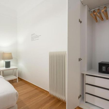 Vibrant Urban Getaway: Modern 1-Bedroom Near Bars, Parks, And Metro Αθήνα Εξωτερικό φωτογραφία